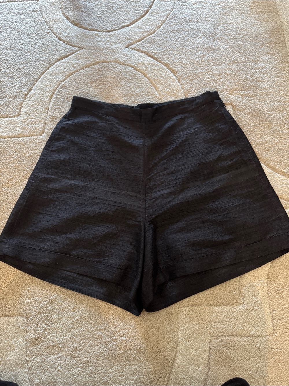 Julia Amory Kelly Shorts Dupioni